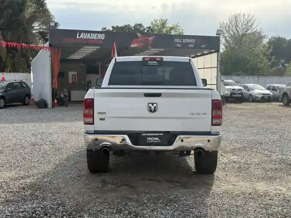 Ram 1500 5.7 Laramie Atx V8 2014 - foto 3