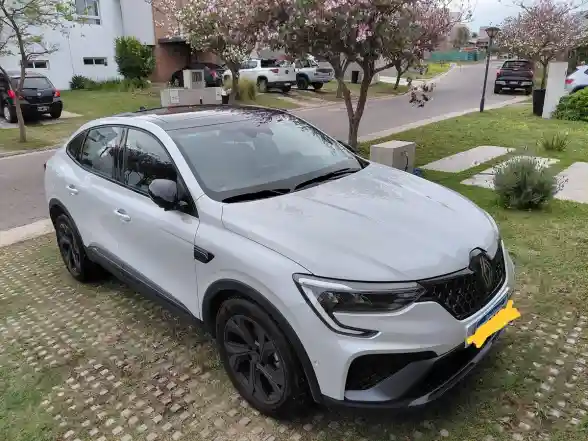 Renault Arkana 1.3 E-Tech Hybrid Espirit Alpine 2025 - foto 1