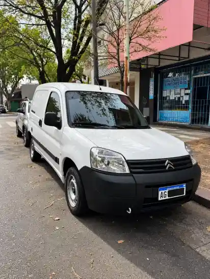 Citroën Berlingo Furgon 1.6 Vti 115 Business 2024 - foto 3