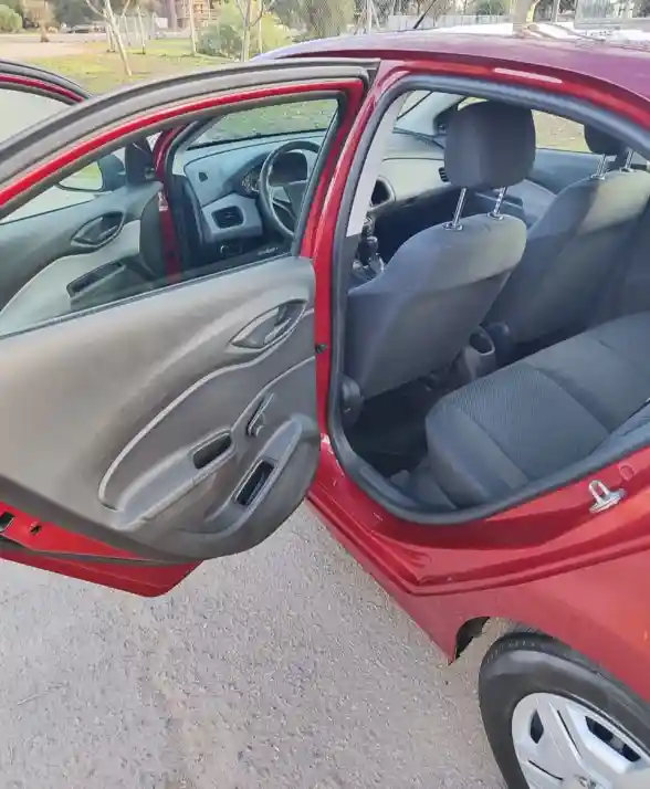 Chevrolet Onix 1.4 Joy Ls+ 2019 - foto 5