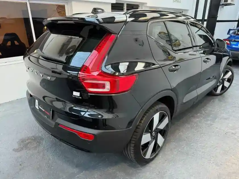 Volvo Xc40 P8 Recharge Twin 100% Electrica 2024 - foto 4