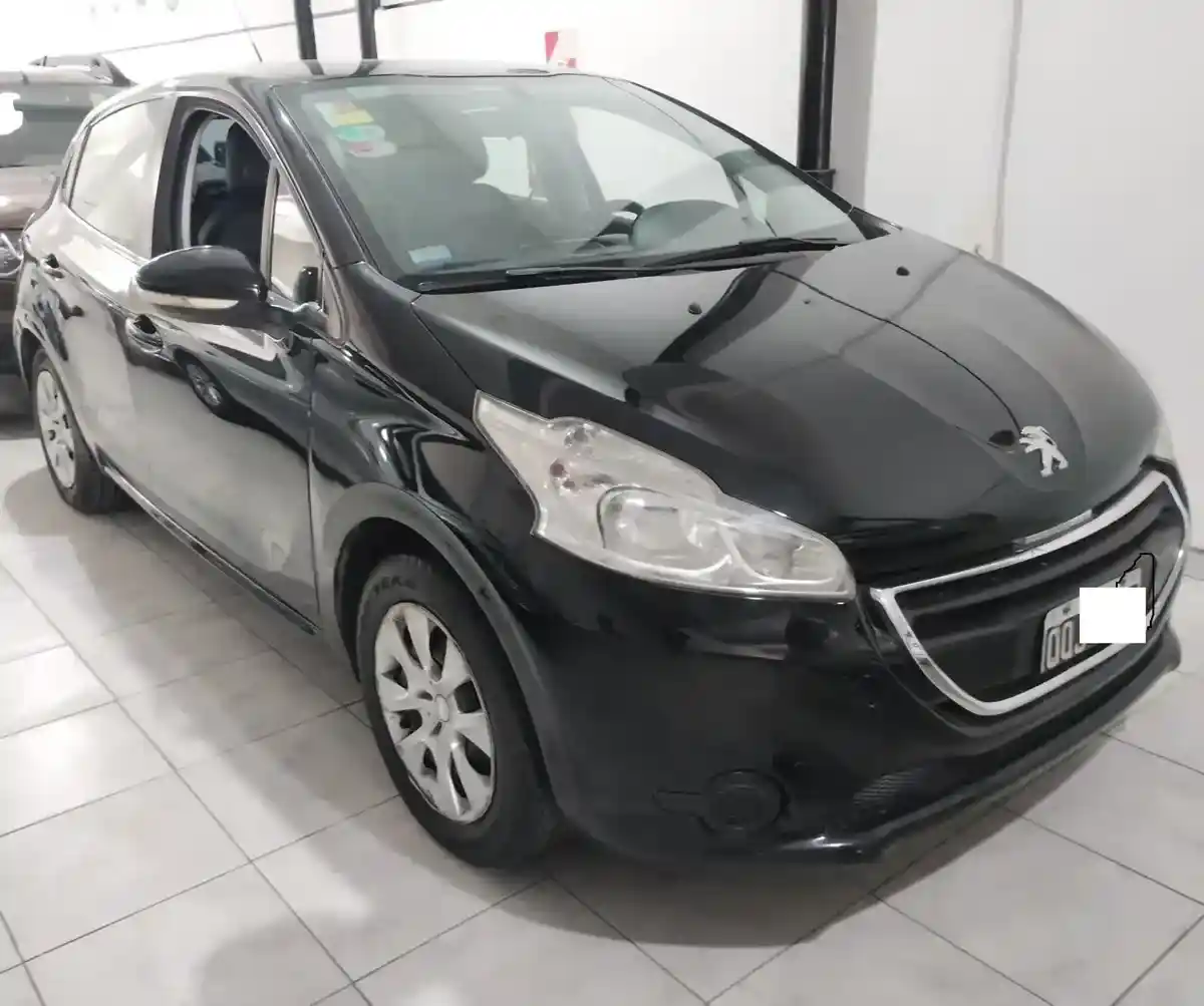 Peugeot 208 1.5 Active 2015 - foto 2