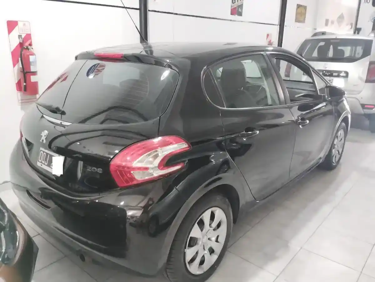 Peugeot 208 1.5 Active 2015 - foto 3