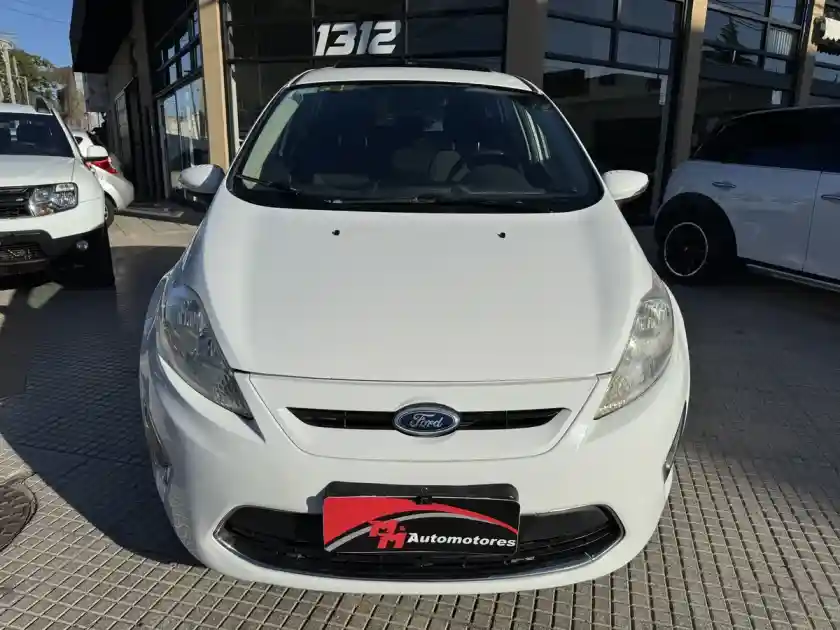 Ford Fiesta Kinetic 1.6 Design 120Cv Titanium 2011 - foto 3