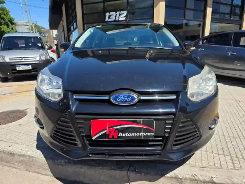 Ford Focus Iii 2.0 Sedan Se Plus Mt 2015 - foto 3