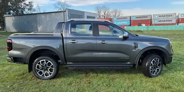 Ford Ranger 3.0 V6 Cd 4X4 Limited + At 250Cv 2026 - foto 4