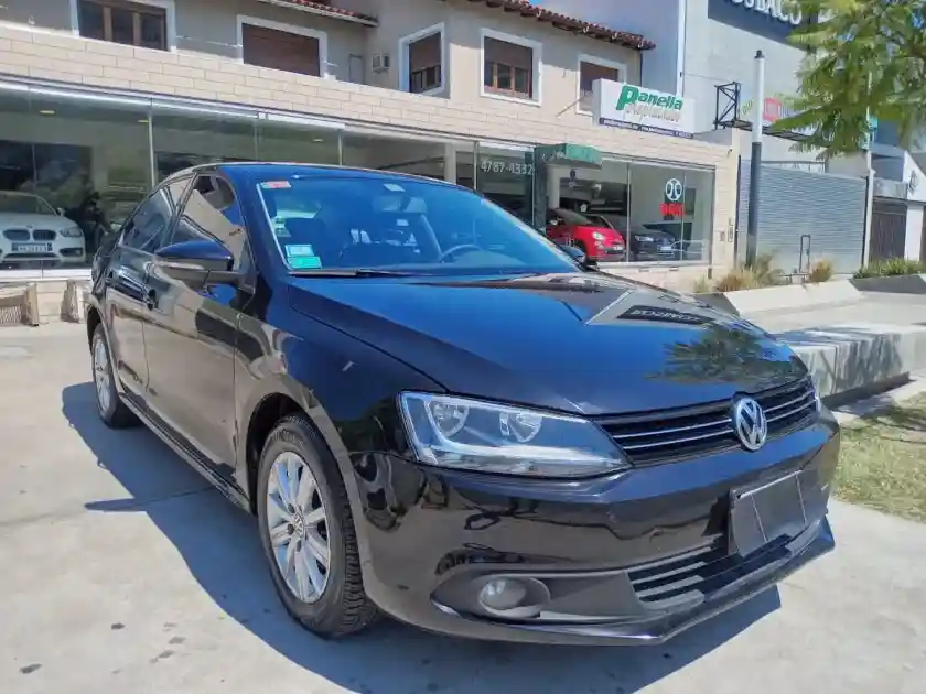Volkswagen Vento 2.0 Advance 115Cv 2011 - foto 1