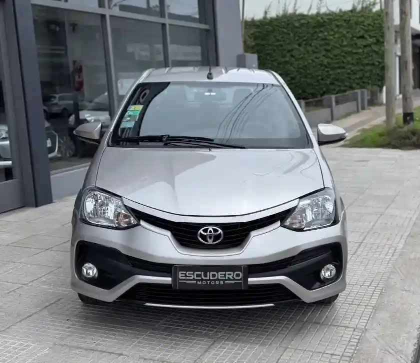 Toyota Etios 1.5 Xls My19 2019 - foto 2