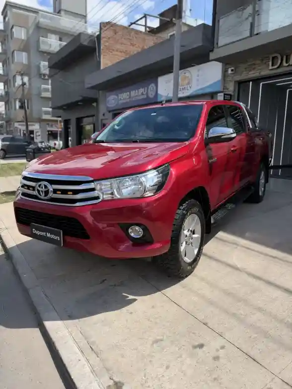 Toyota Hilux Pick-Up 2.8 Cd Srv 177Cv 4X4 2016 - foto 1
