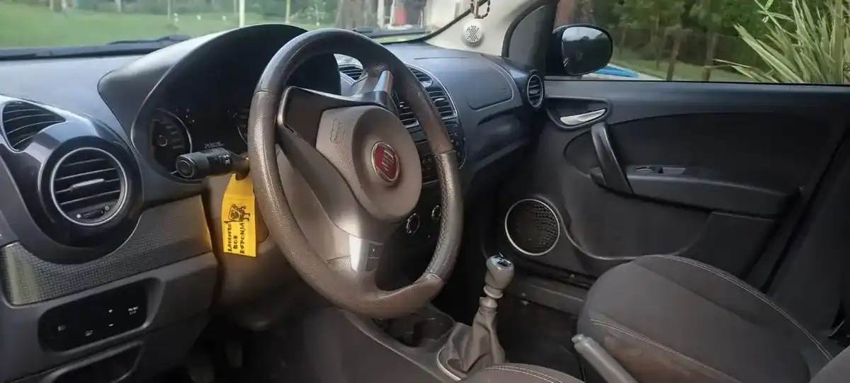 Fiat Grand Siena 1.4 Attractive 87Cv 2016 - foto 4