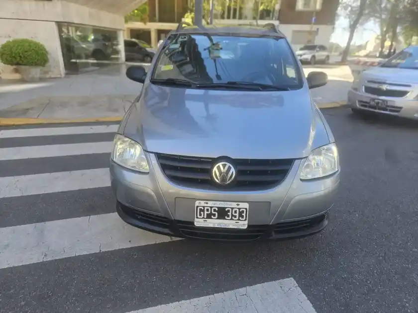 Volkswagen Suran 1.6 I Comfortline 60A 2007 - foto 2