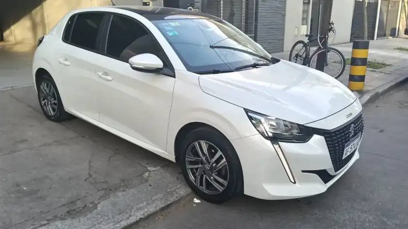 Peugeot 208 1.6 Allure 2022 - foto 5