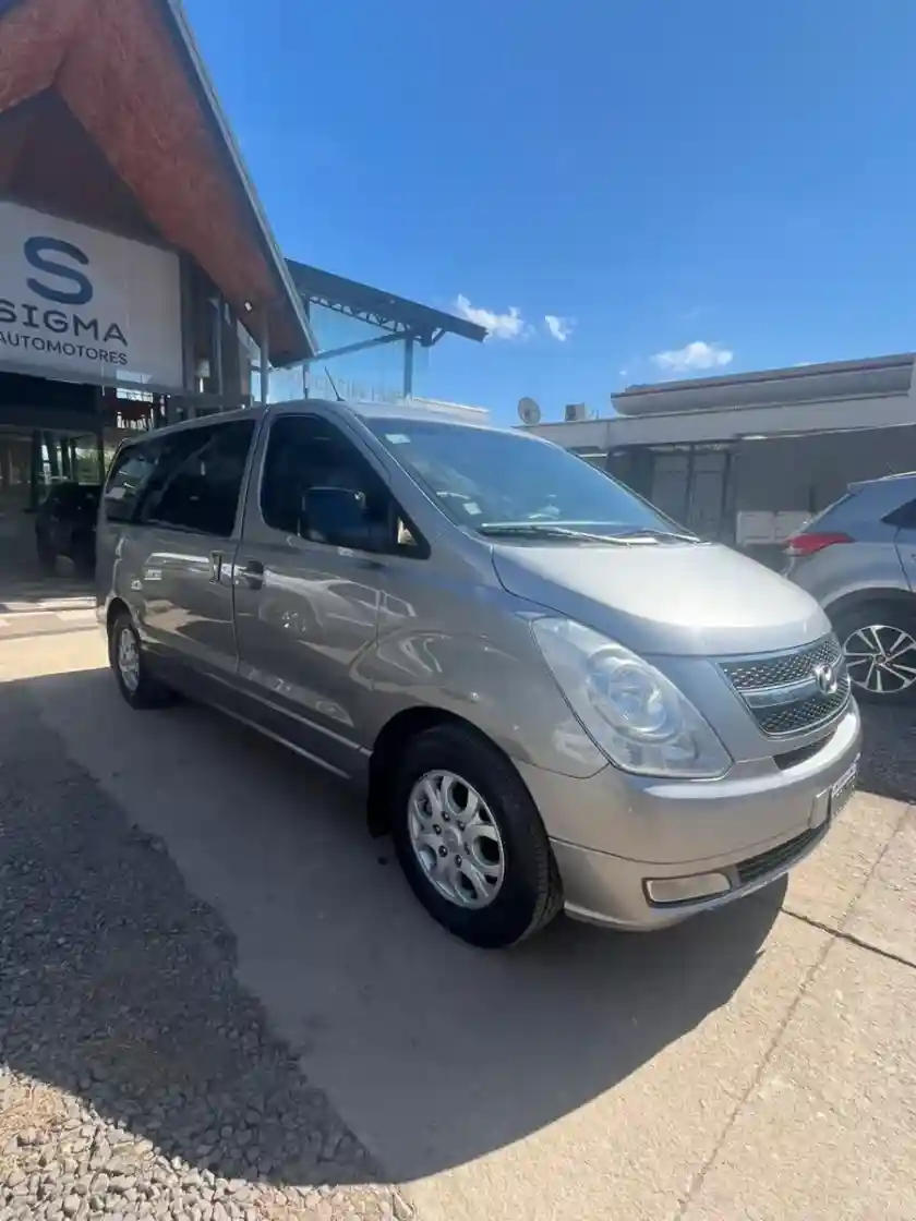 Hyundai H1 2.5 Premium 1 At 2011 - foto 3