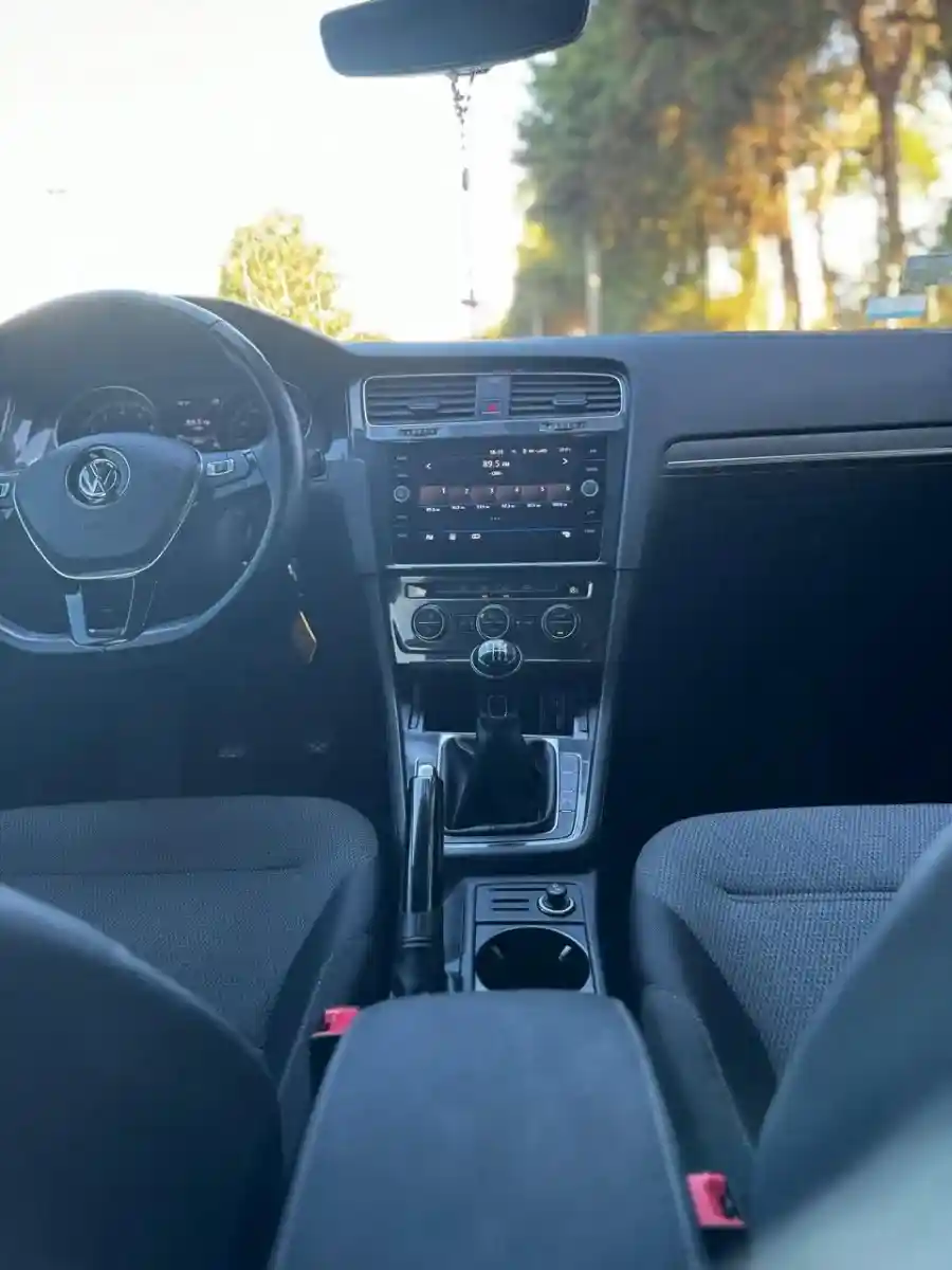 Volkswagen Golf 1.4 Comfortline Tsi 2018 - foto 4