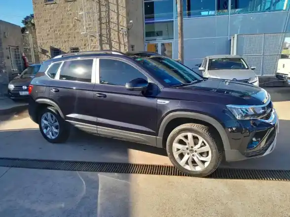 Volkswagen Taos 1.4 250 Tsi Comfortline 2023 - foto 4