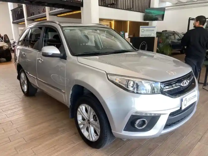 Chery Tiggo 3 1.6 3 Confort 2018 - foto 1