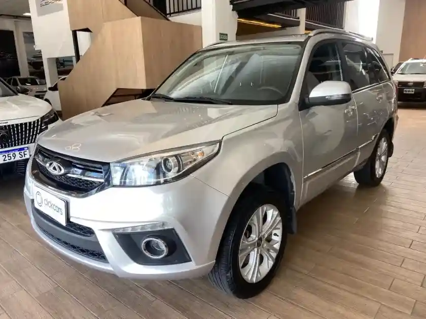 Chery Tiggo 3 1.6 3 Confort 2018 - foto 2