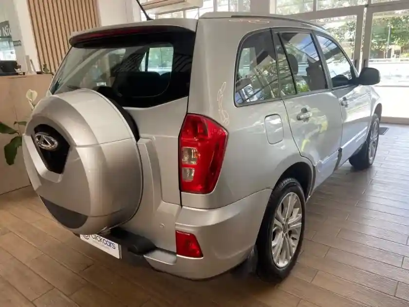 Chery Tiggo 3 1.6 3 Confort 2018 - foto 3