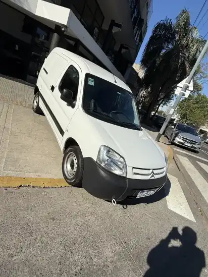 Citroën Berlingo Furgon 1.6 Hdi 92 Bussines 2022 - foto 5