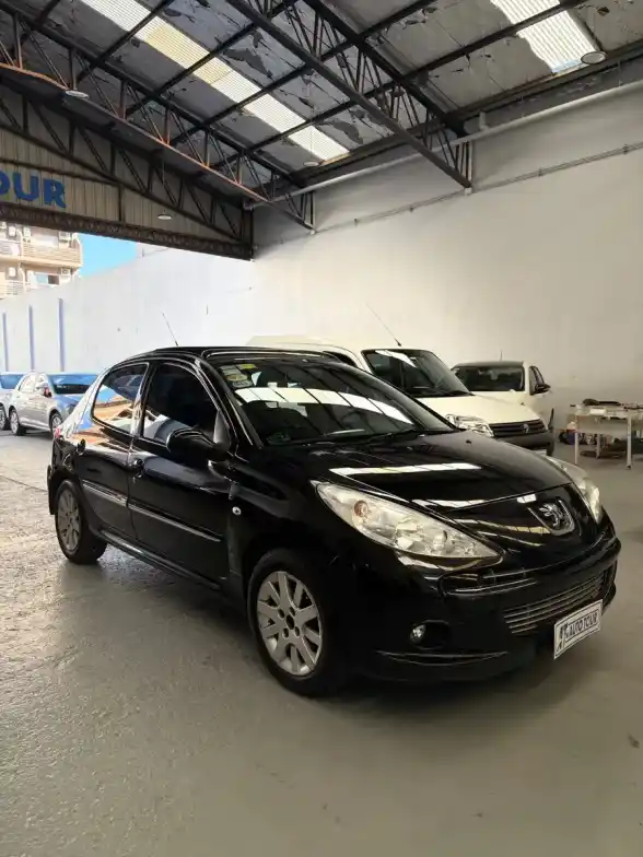 Peugeot 207 1.6 Xt 2011 - foto 3