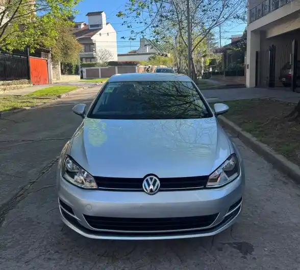 Volkswagen Golf 1.6 Trendline 2016 - foto 3