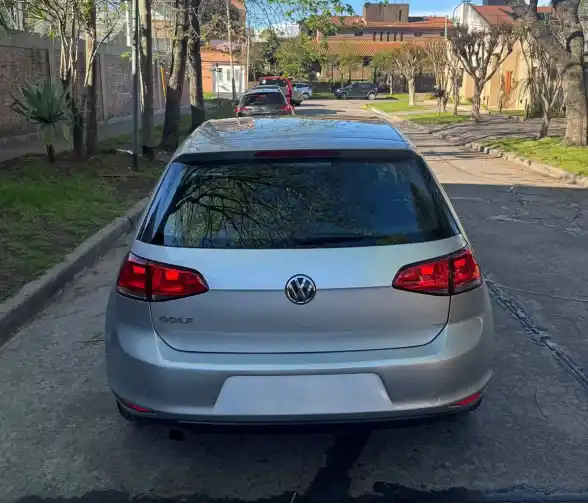 Volkswagen Golf 1.6 Trendline 2016 - foto 4