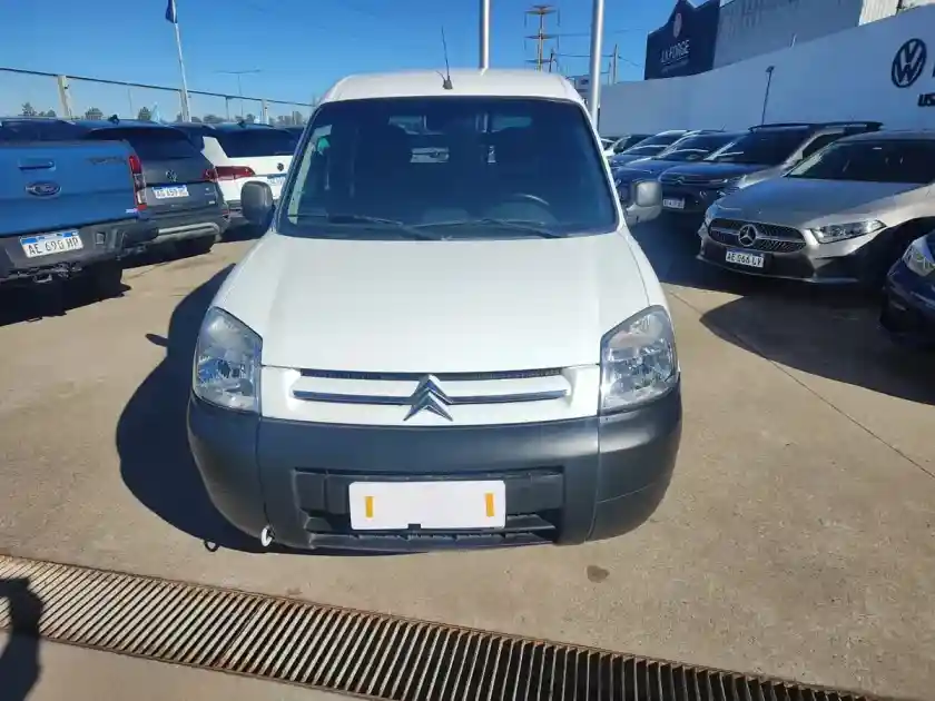 Citroën Berlingo Furgon 1.6 Hdi 92 Bussines 2021 - foto 2