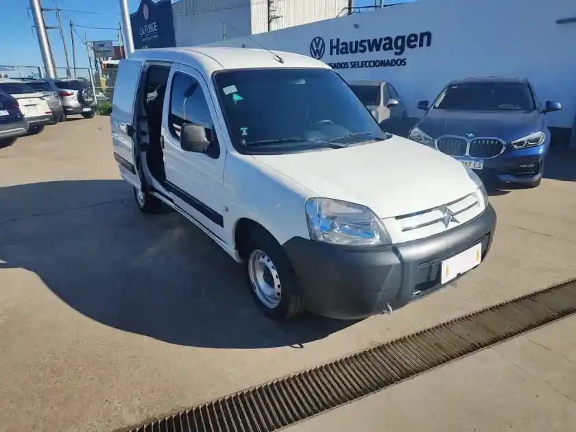 Citroën Berlingo Furgon 1.6 Hdi 92 Bussines 2021 - foto 3