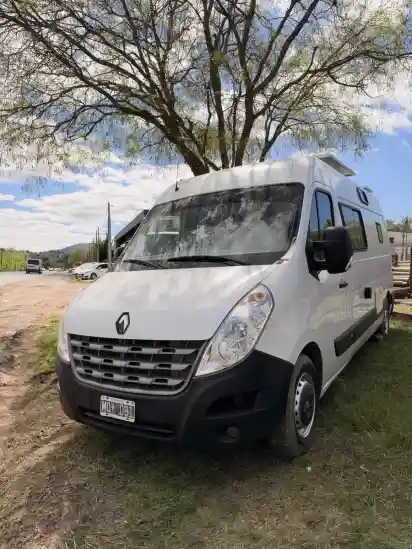 Renault Master 2.3 T4 Dci130 L3H2 Aa Furgon Largo 2013 - foto 1