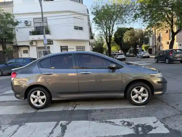 Honda City 1.5 Lx Mt 120Cv Br 2010 - foto 3