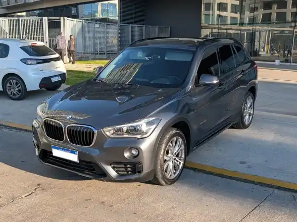 Bmw X1 2.0 Sdrive 20I Sportline 192Cv 2017 - foto 2