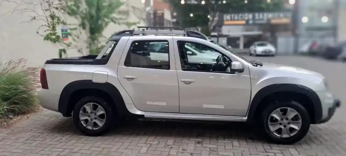 Renault Duster Oroch 2.0 Outsider Plus 2017 - foto 4
