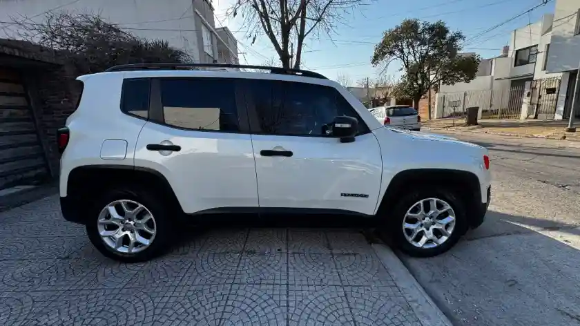 Jeep Renegade 1.8 Sport At Plus 2018 - foto 4