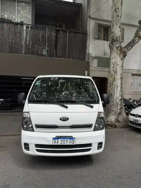 Kia K2500 2.5 Caja 2016 - foto 3