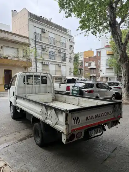 Kia K2500 2.5 Caja 2016 - foto 5