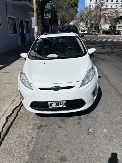 Ford Fiesta Kinetic 1.6 Design 120Cv Titanium 2012 - foto 3