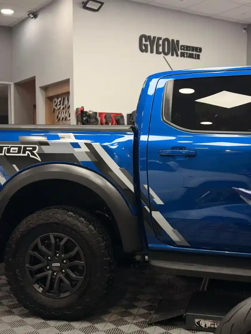 Ford Ranger Raptor 3.0L V6 Ecoboost Biturbo Cabina Doble 4X4 2024 - foto 3