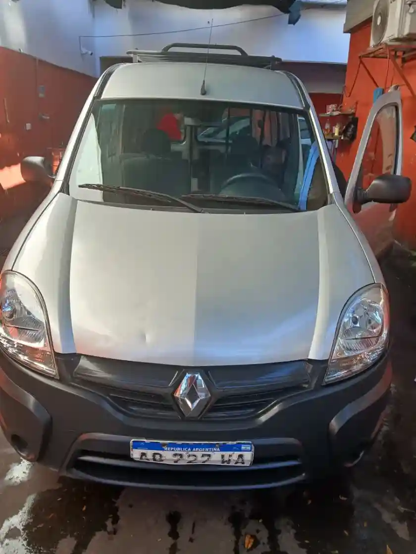 Renault Kangoo 1.6 Furgon Ph3 Confort Pack 5As Lc 2017 - foto 1