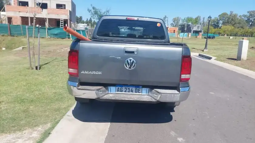 Volkswagen Amarok 2.0 Cd Tdi 180Cv 4X2 Highline Pack 2023 - foto 4