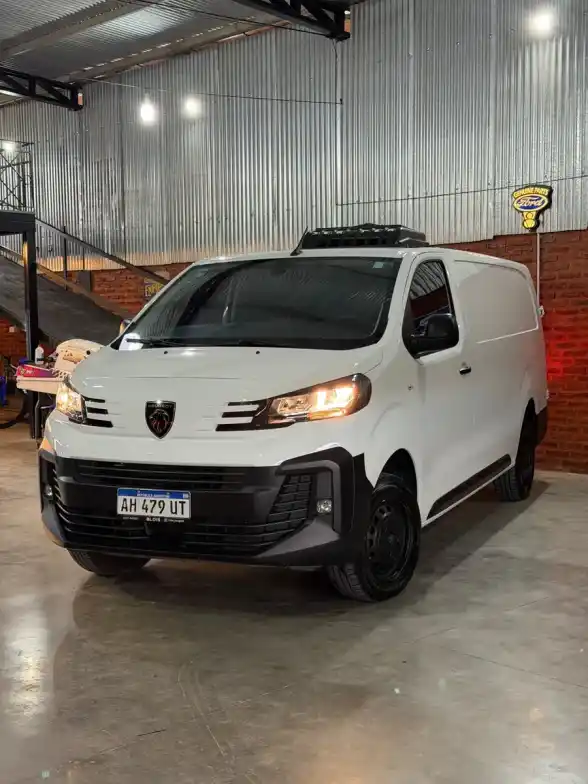 Peugeot Expert 1.5 Hdi 120 L3 2025 - foto 1