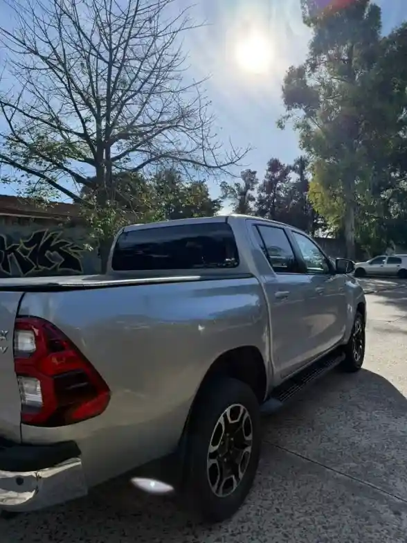 Toyota Hilux Pick-Up 2.8 Cd Srv 204Cv 4X4 At 2022 - foto 5