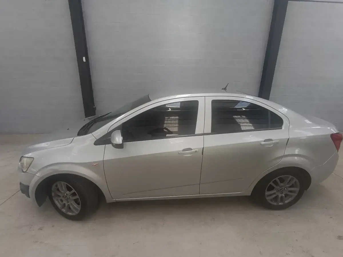 Chevrolet Sonic 1.6 Lt 2015 - foto 4