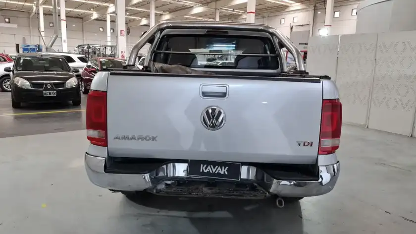 Volkswagen Amarok 2.0 Tdi Trendline 4X2 2011 - foto 4