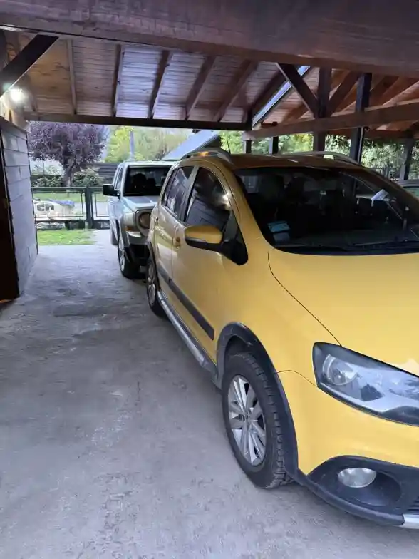 Volkswagen Crossfox 1.6 Comfortline Ll Alt 2014 - foto 1