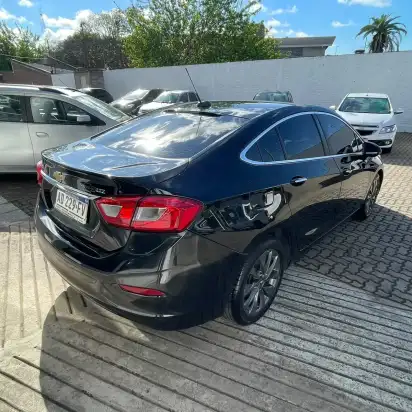 Chevrolet Cruze 1.4 Ltz At Sedan 2018 - foto 4