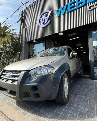 Fiat Strada 1.6 Adventure Cd 115Cv 2012 - foto 1