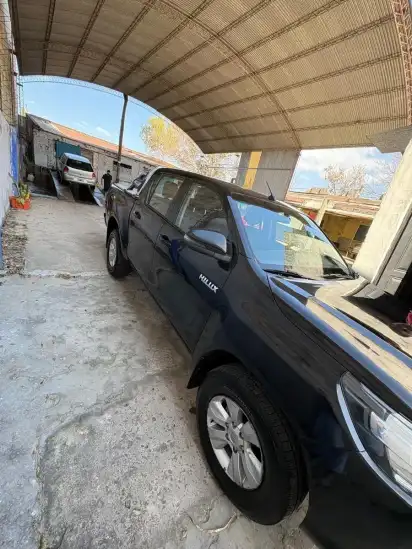 Toyota Hilux Pick-Up 2.4 Cd Sr 150Cv 4X2 2018 - foto 1