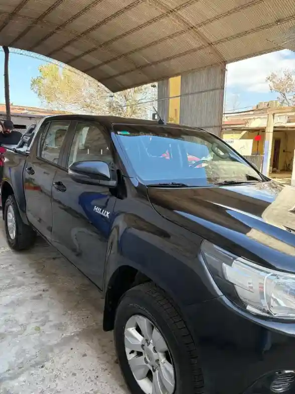 Toyota Hilux Pick-Up 2.4 Cd Sr 150Cv 4X2 2018 - foto 4