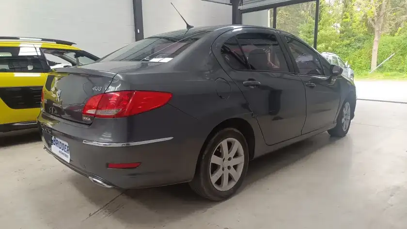 Peugeot 408 2.0 Allure 143Cv 2011 - foto 4