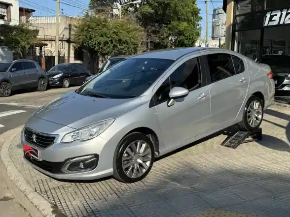 Peugeot 408 1.6 Allure Pack Hdi 115Cv 2019 - foto 4